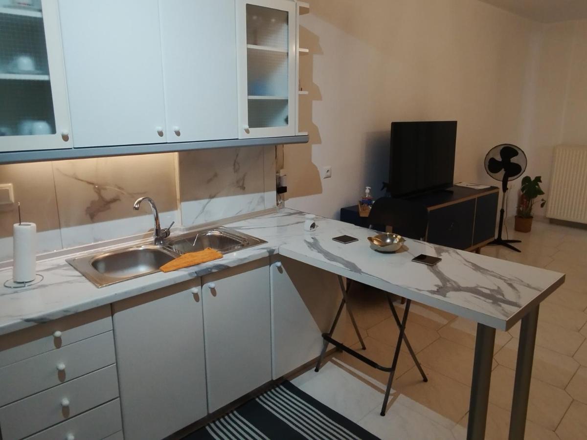 Apartamento Η Ελπίδα Και Η Γιάννα Ξεκίνησαν Ένα Χώρο Cute Volos Exterior foto